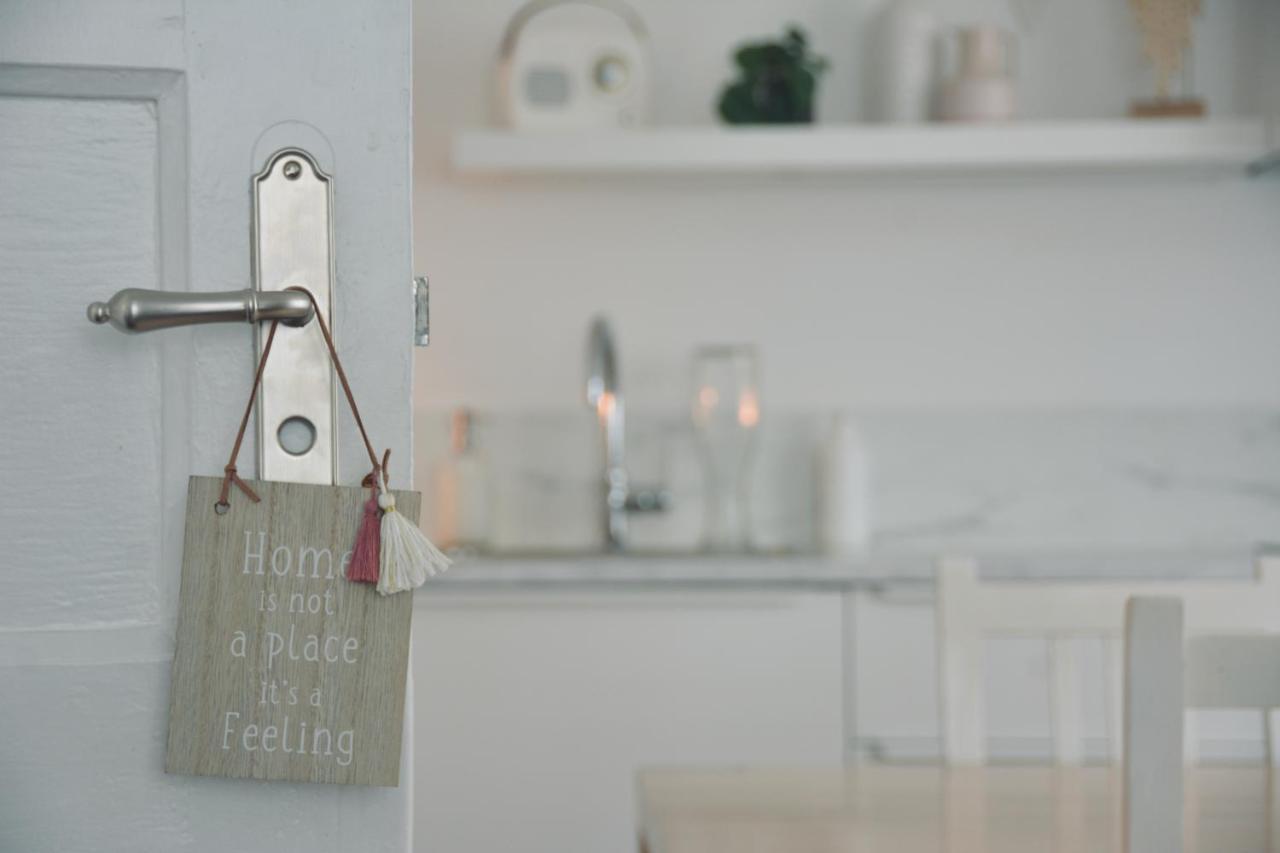 Kanne: charming house between nature&shopping Buitenkant foto